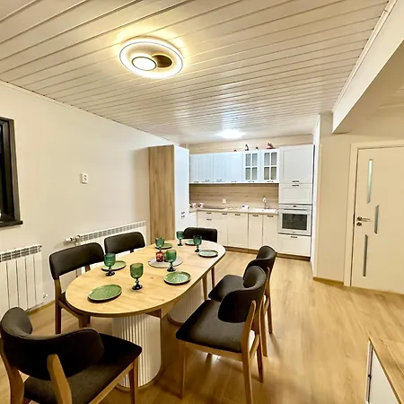 борово ухание Pine Scent Villa Govedartsi