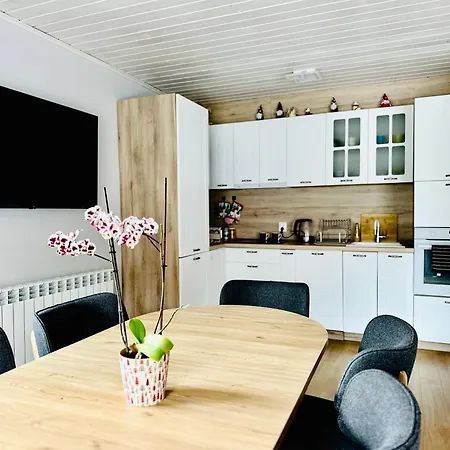 борово ухание Pine Scent Villa *